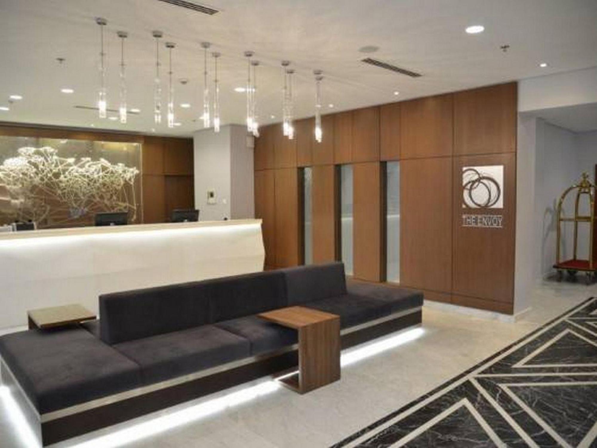 Room In Lodge - The Envoy Hotel And Suites Abuja Luaran gambar